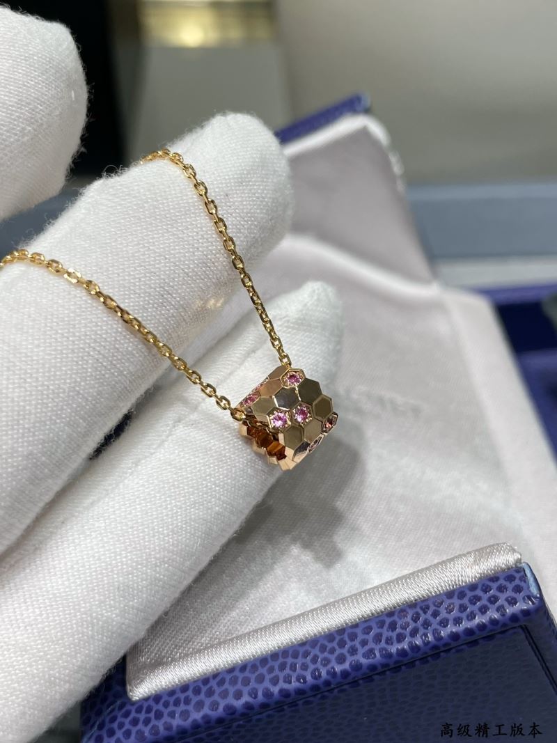 CHAUMET